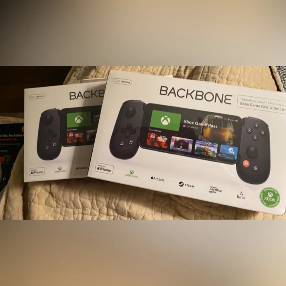 BACKBONE Game Controller that transforms iPhone into a next-level gaming device!